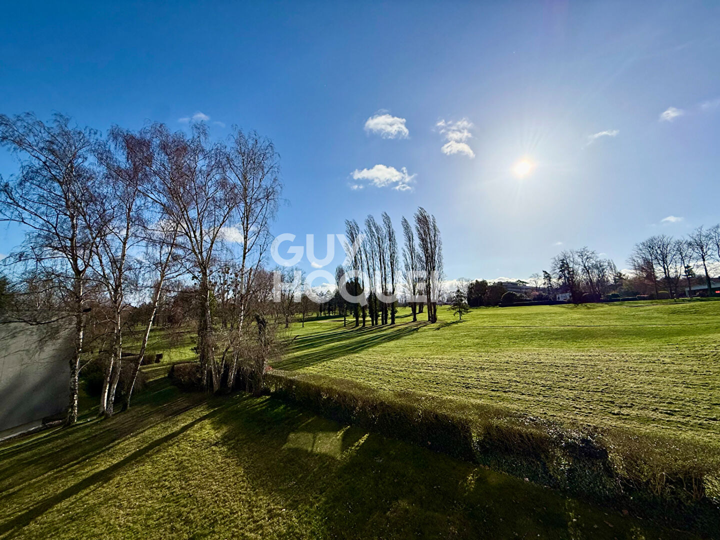 Appartement  Meublé - Le Coudray Montceaux 2 pièce(s) 54.12 m2 Résidence du Golf