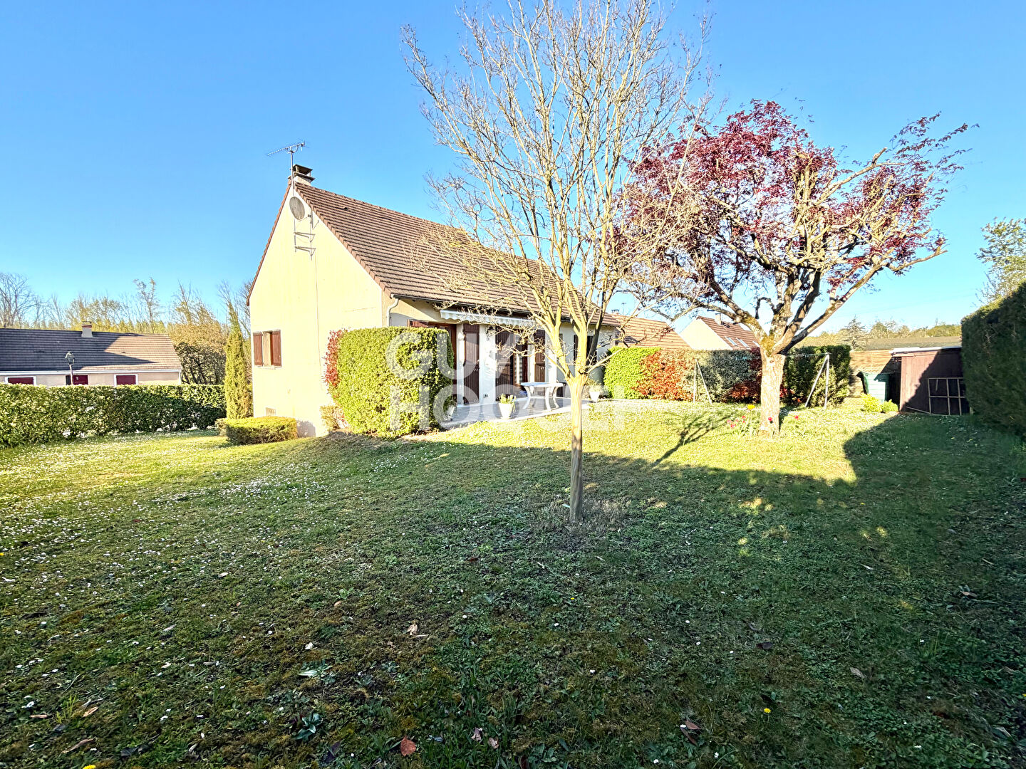 Maison sur sous/sol total à Ormoy