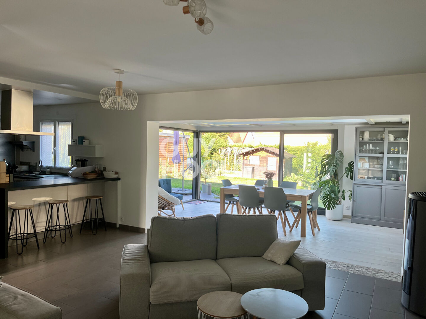 Maison 5 pièces avec sous-sol total et jardin - Chevannes