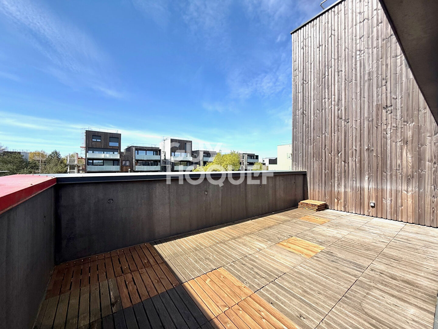 T2 50 m² - TERRASSE - LUMINEUX - PARKING