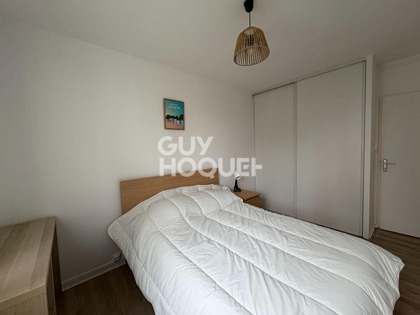 Chambre Meublée dans Appartement 5 pièce(s) 81 m2