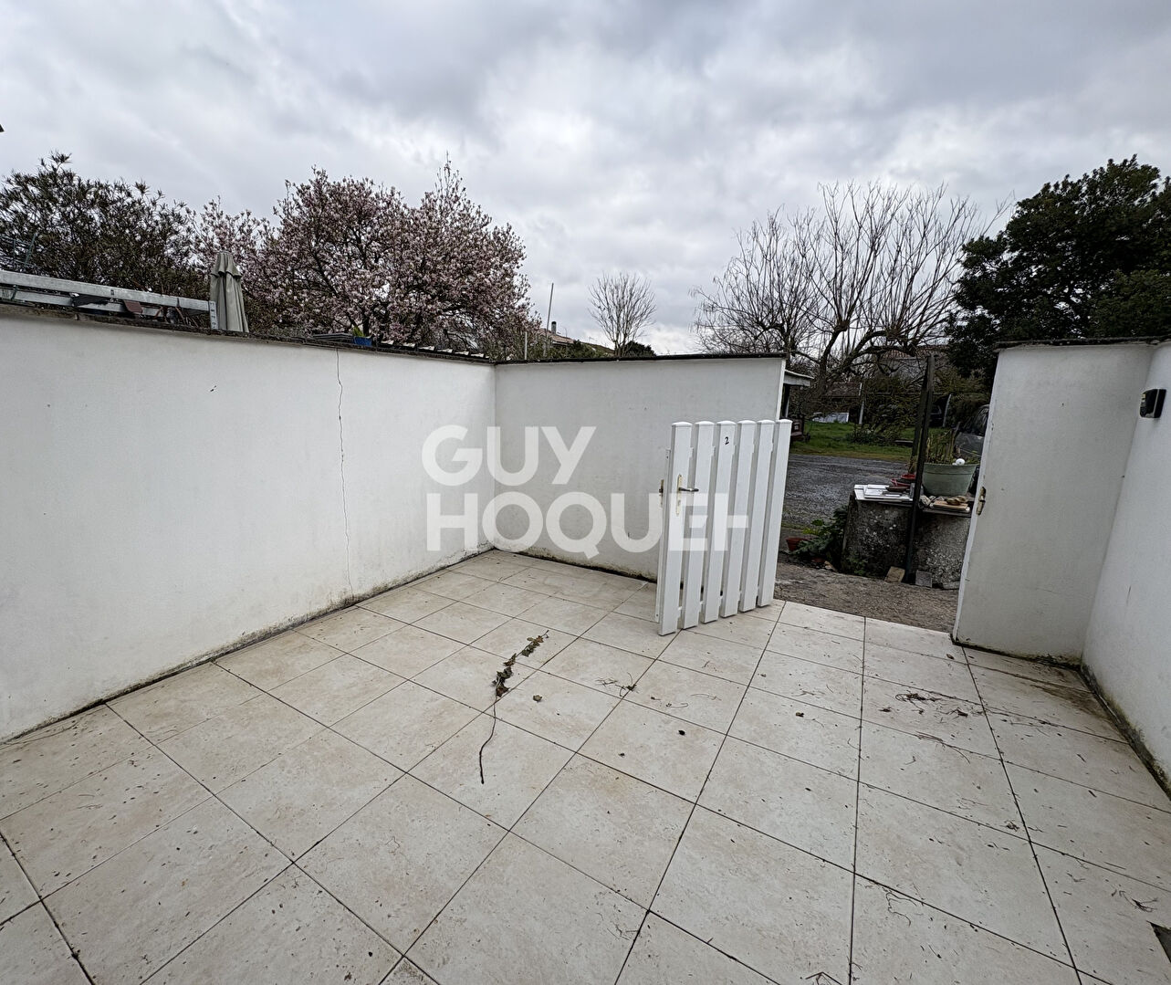 Appartement T1 à louer avec terrasse à Mérignac - Quartier Arlac-Le Burck
