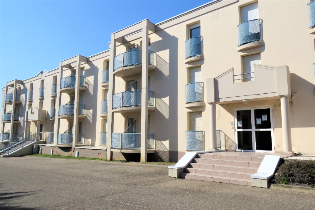 METZ - NORD STUDIO MEUBLE RESIDENCE PYTHAGORE