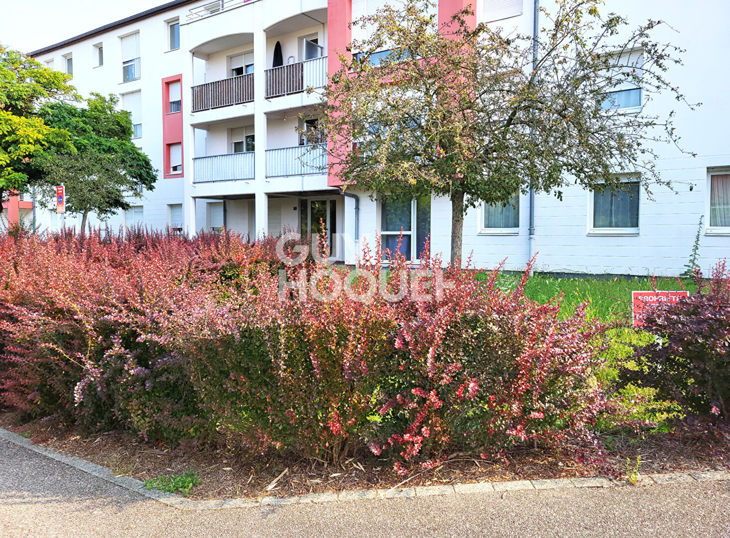 Appartement  F2 MONTIGNY-LES-METZ ( Proche mairie)