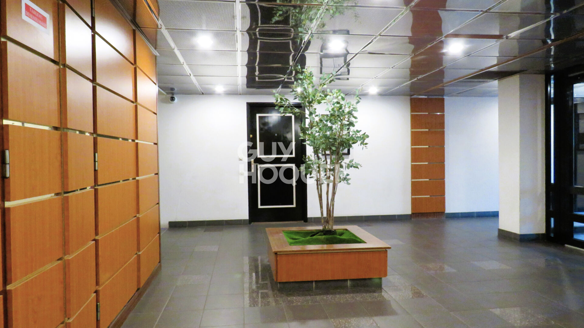 Très beau studio Nancy  proche POLYTECH  et école d'infirmière !