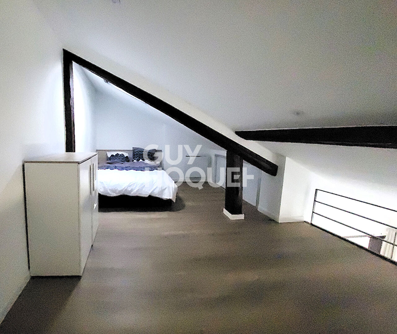 Appartement F2 duplex meublé METZ vieille ville