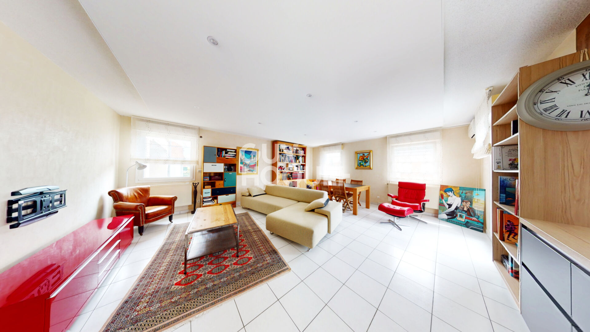 Très bel appartement  F4 SCY CHAZELLES BAS