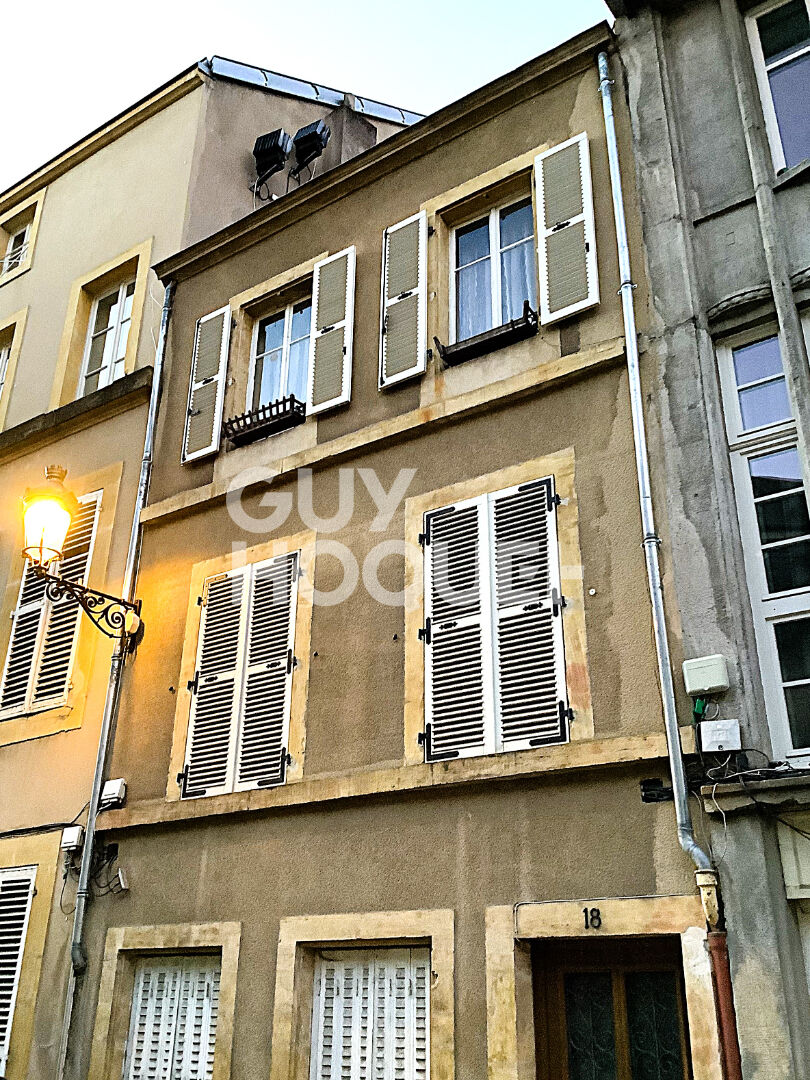 METZ ?  Maison de caractère du XIXème  siècle à rénover !