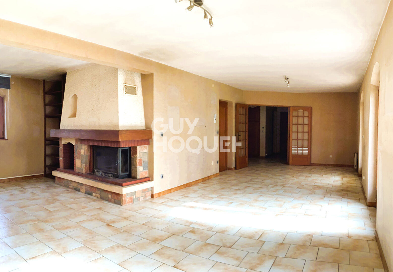 VASTE MAISON TRADITIONNELLE ARS - LAQUENEXY ( 186 m²), PROCHE MERCY !