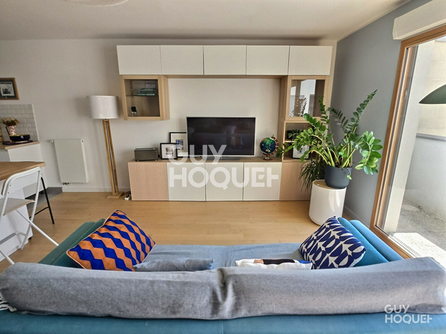 À VENDRE BEAU 4 PIÈCES  DE 83m² + BALCON + PARKING SOUS-SOL