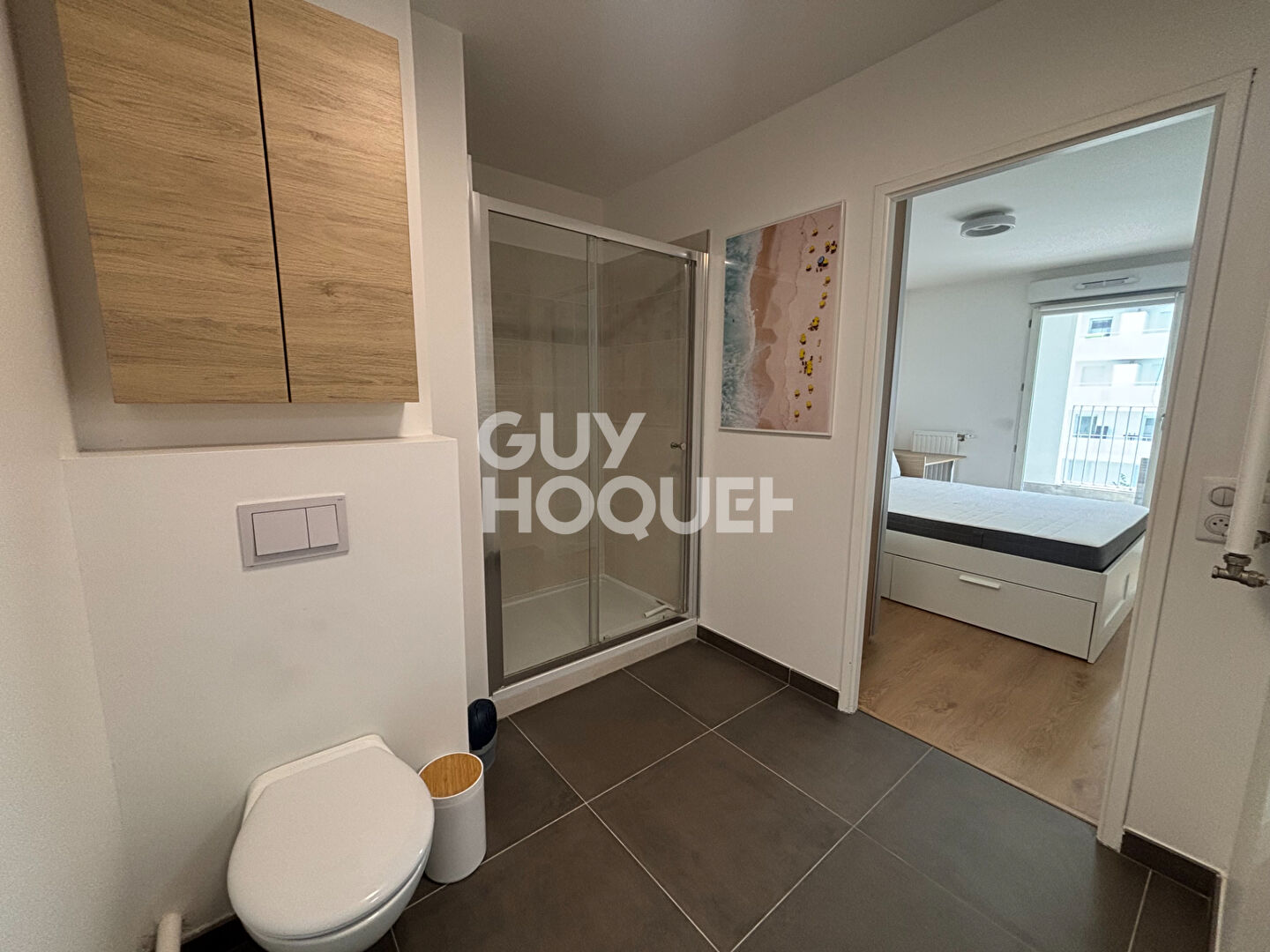 A LOUER DEUX PIECES MEUBLE