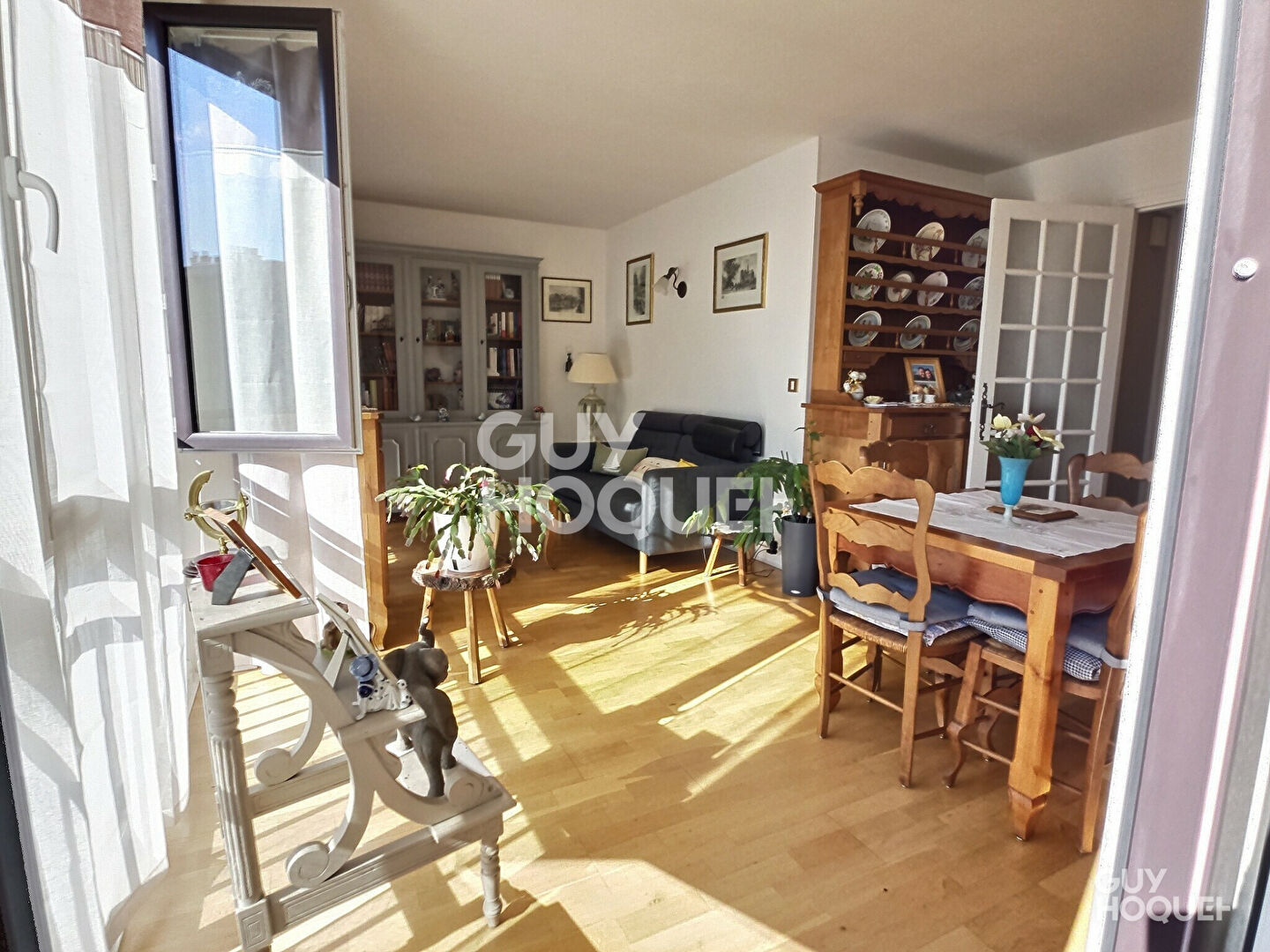 Appartement 4 pièces de 65 m² + BALCON