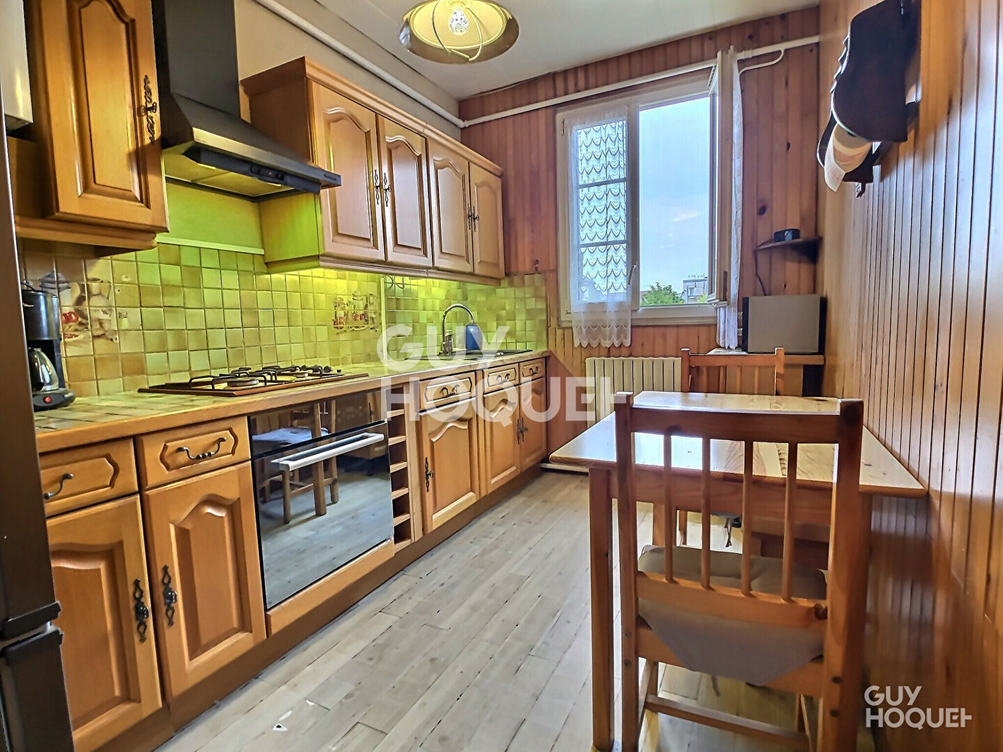 Appartement 3 pièces de 63 m² + Jardin partagé + Box + 2 caves