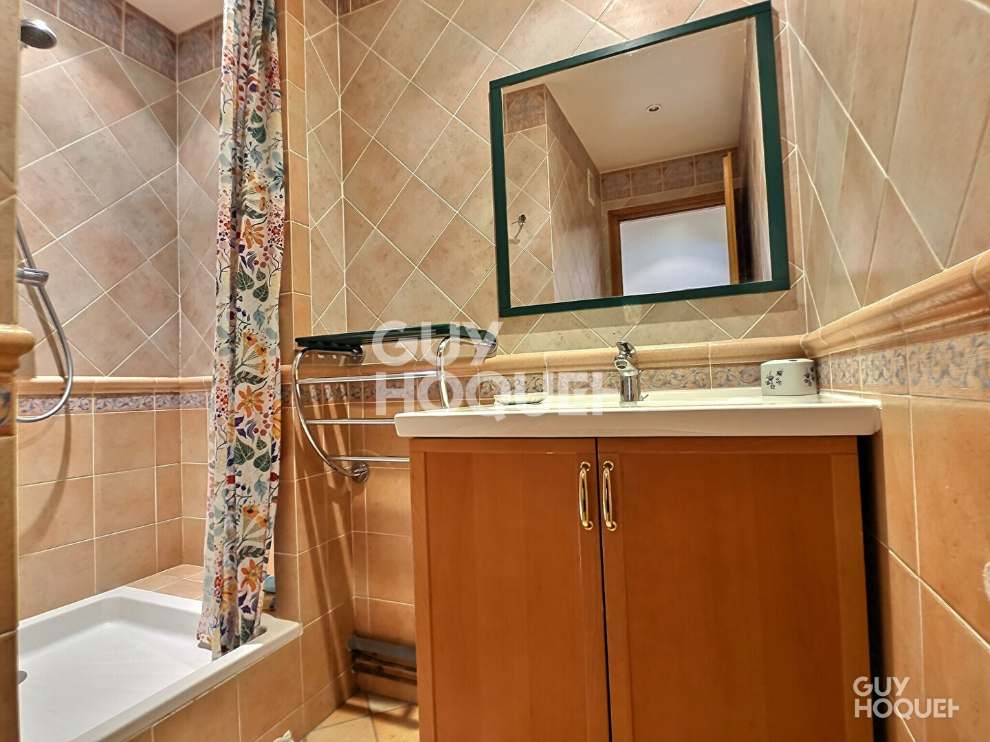 Appartement 3 pièces DOUBLE SÉJOUR avec BALCON + PARKING