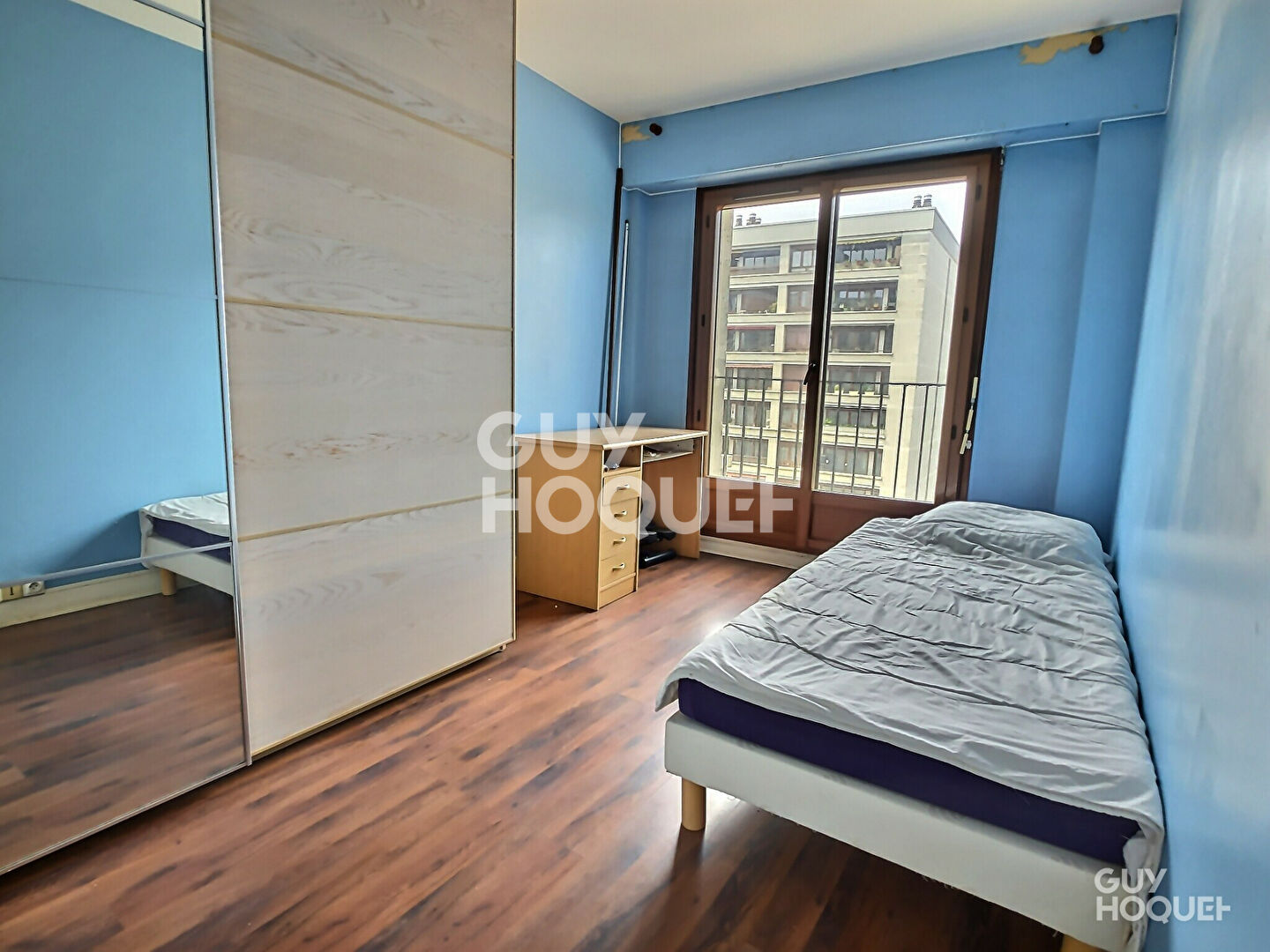 À VENDRE 5 PIÈCES + BALCON + PARKING