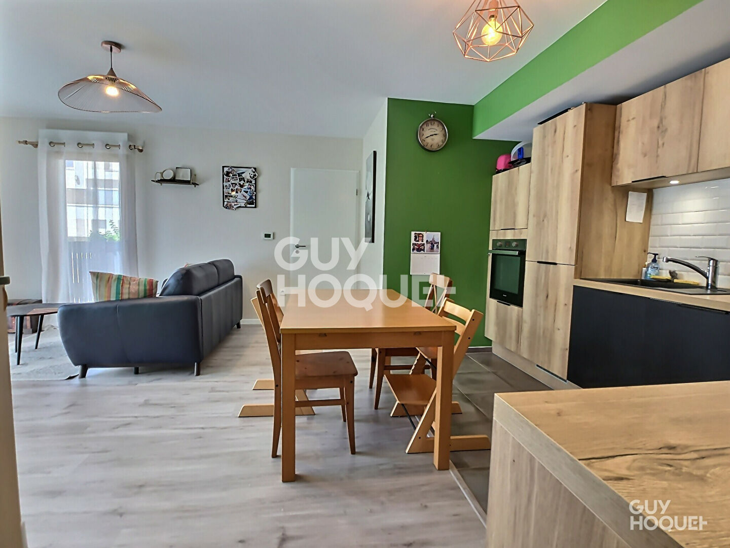 À VENDRE 4 PIÈCES + 2 BALCONS + PARKING SOUS-SOL