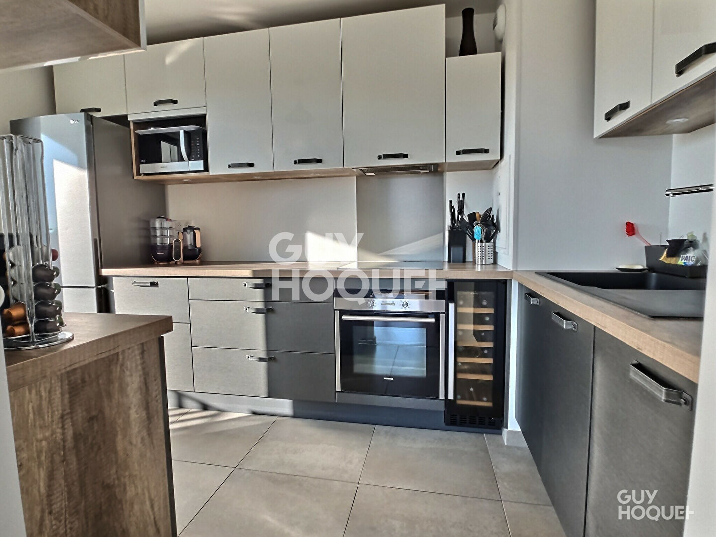 À VENDRE 4 PIÈCES + TERRASSE + 2 PLACES DE PARKING