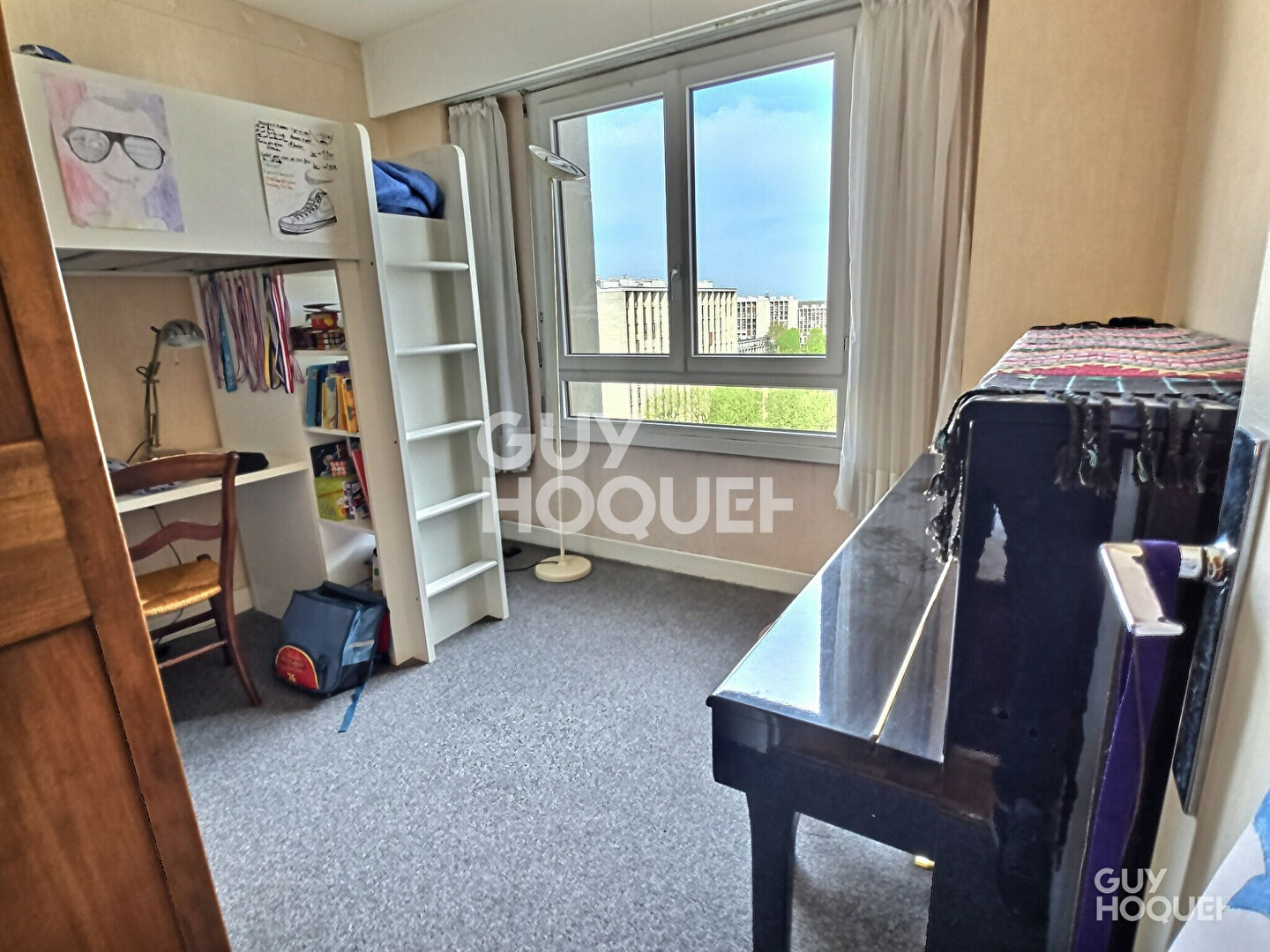 À VENDRE 4 PIÈCES 3 CHAMBRES DE 73m² + BALCON + PARKING