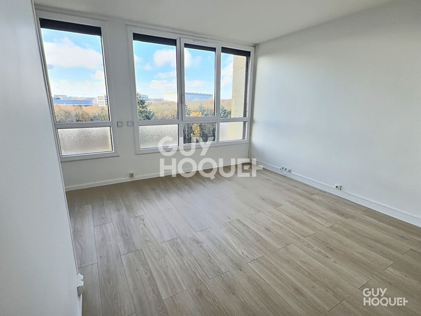 Appartement Meudon La Foret 1 pièce 27 m2