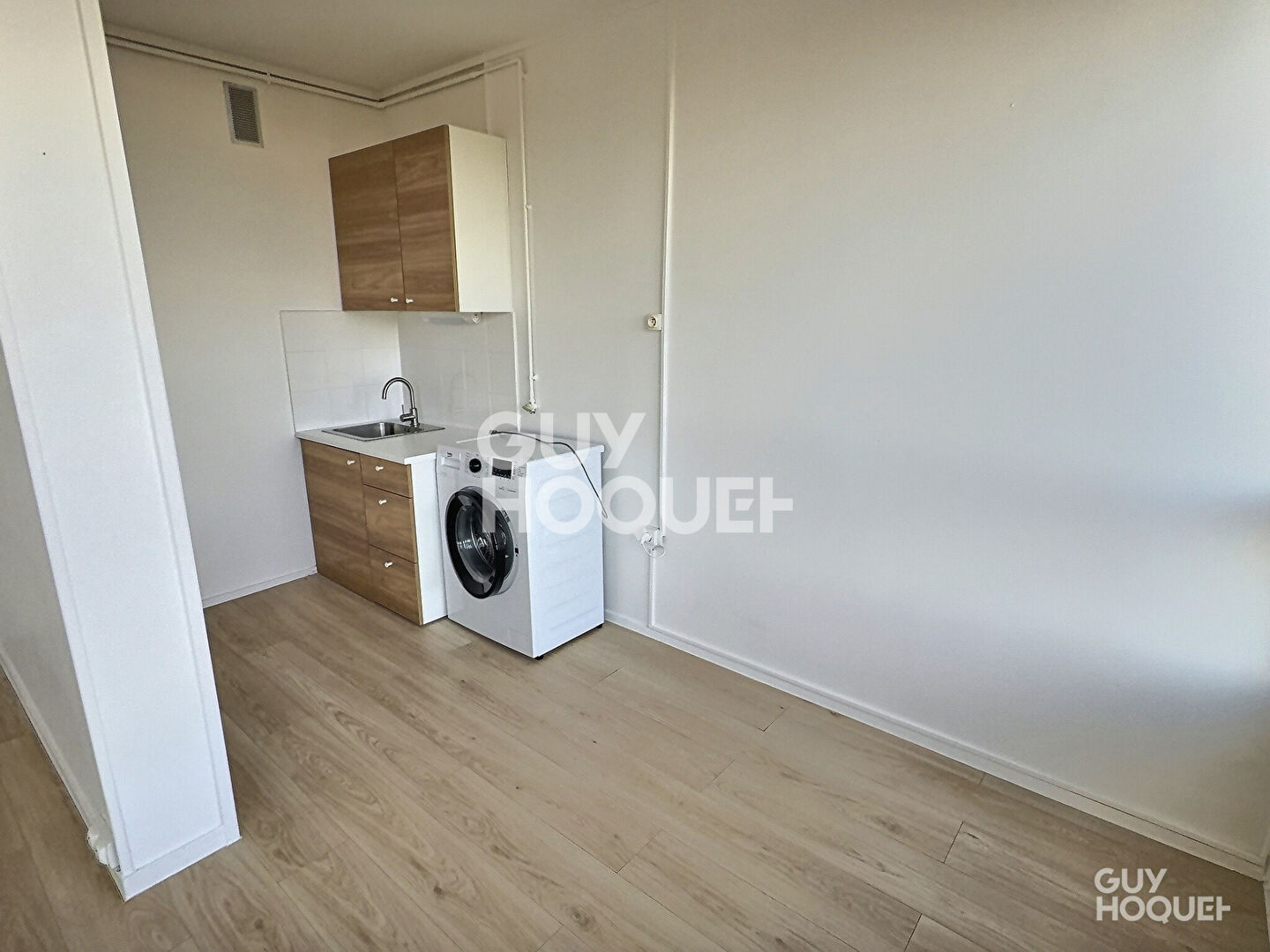 Appartement Meudon La Foret 1 pièce 27 m2