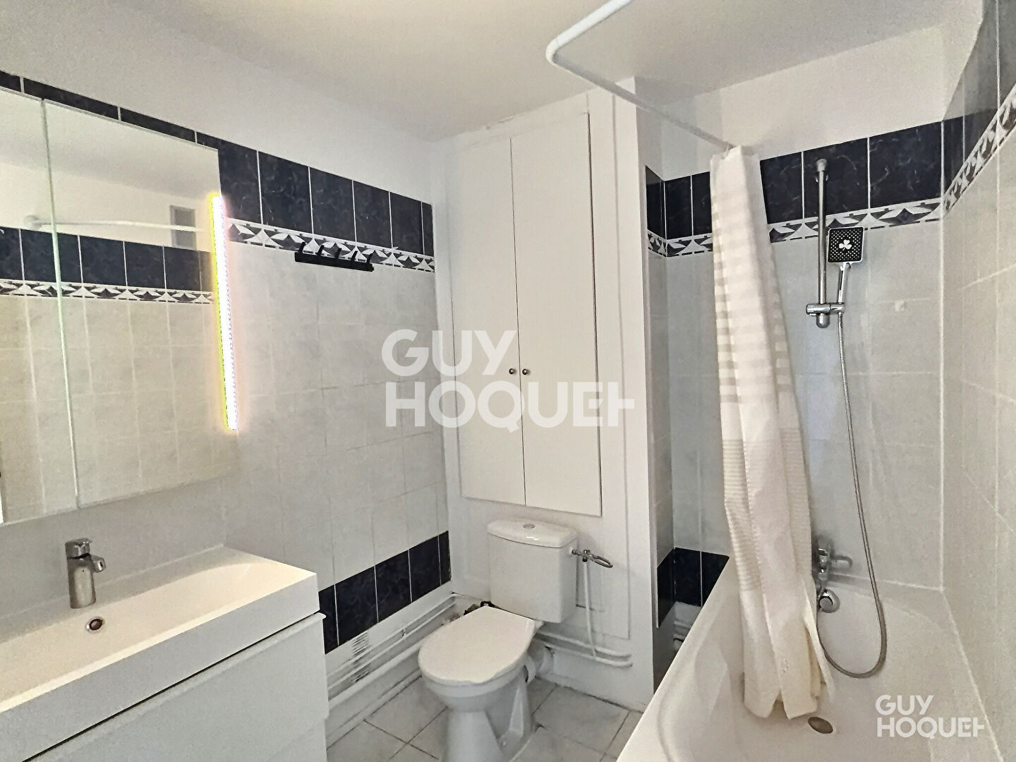 Appartement Meudon La Foret 1 pièce 27 m2