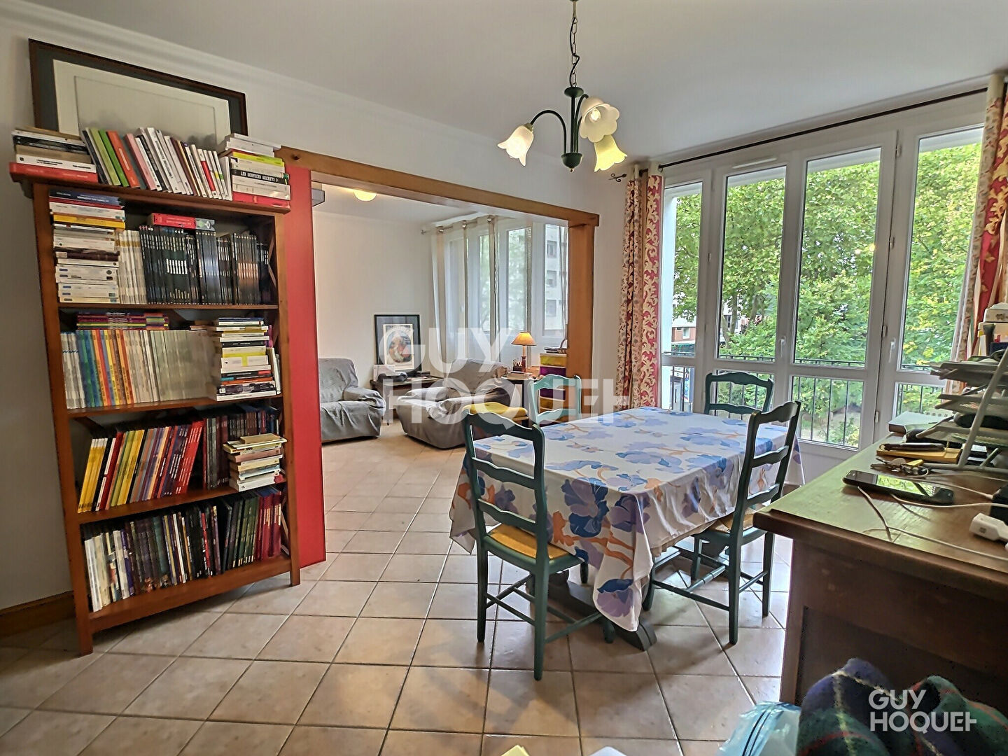 Appartement 3 pièces DOUBLE SÉJOUR avec BALCON + PARKING