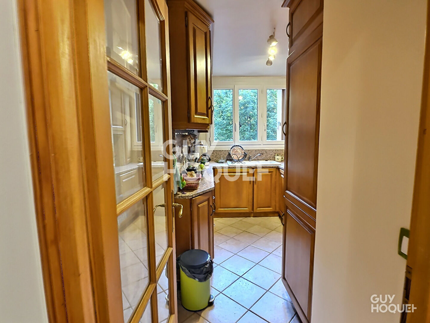 Appartement 3 pièces DOUBLE SÉJOUR avec BALCON + PARKING