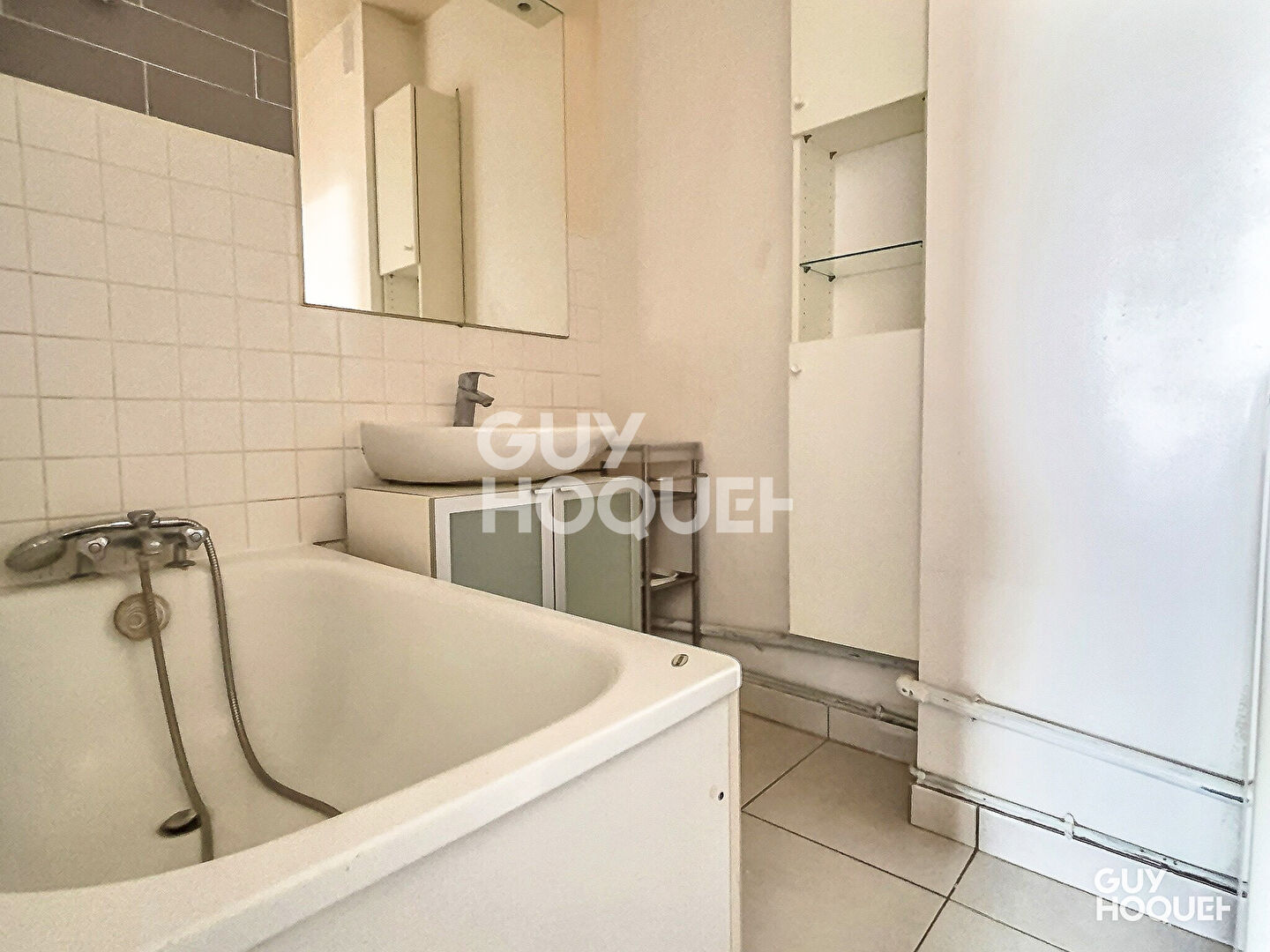 Beau 2 pièces traversant + extérieurs