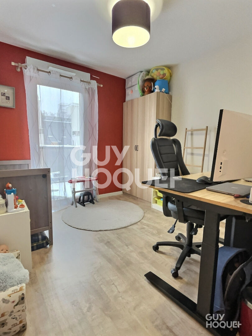 À VENDRE 4 PIÈCES + 2 BALCONS + PARKING SOUS-SOL