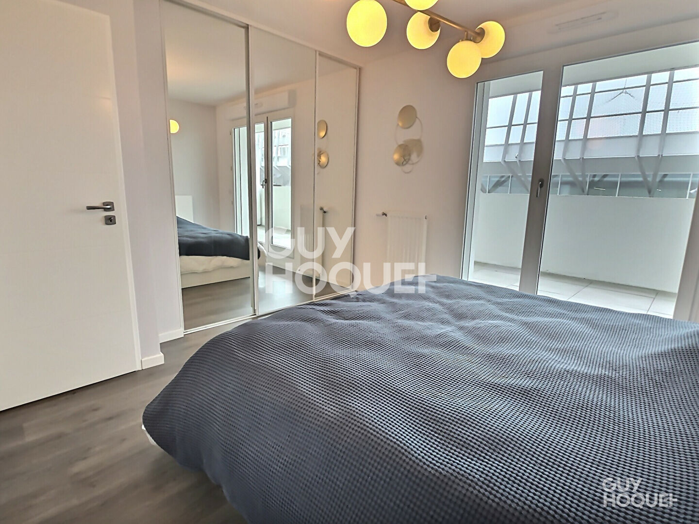 2 PIÈCES DE STANDING + TERRASSE + PARKING