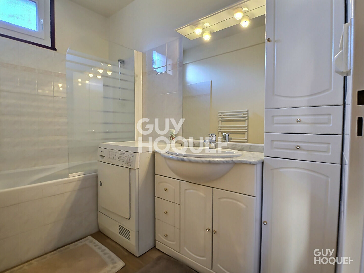 À VENDRE 5 PIÈCES + BALCON + CAVE