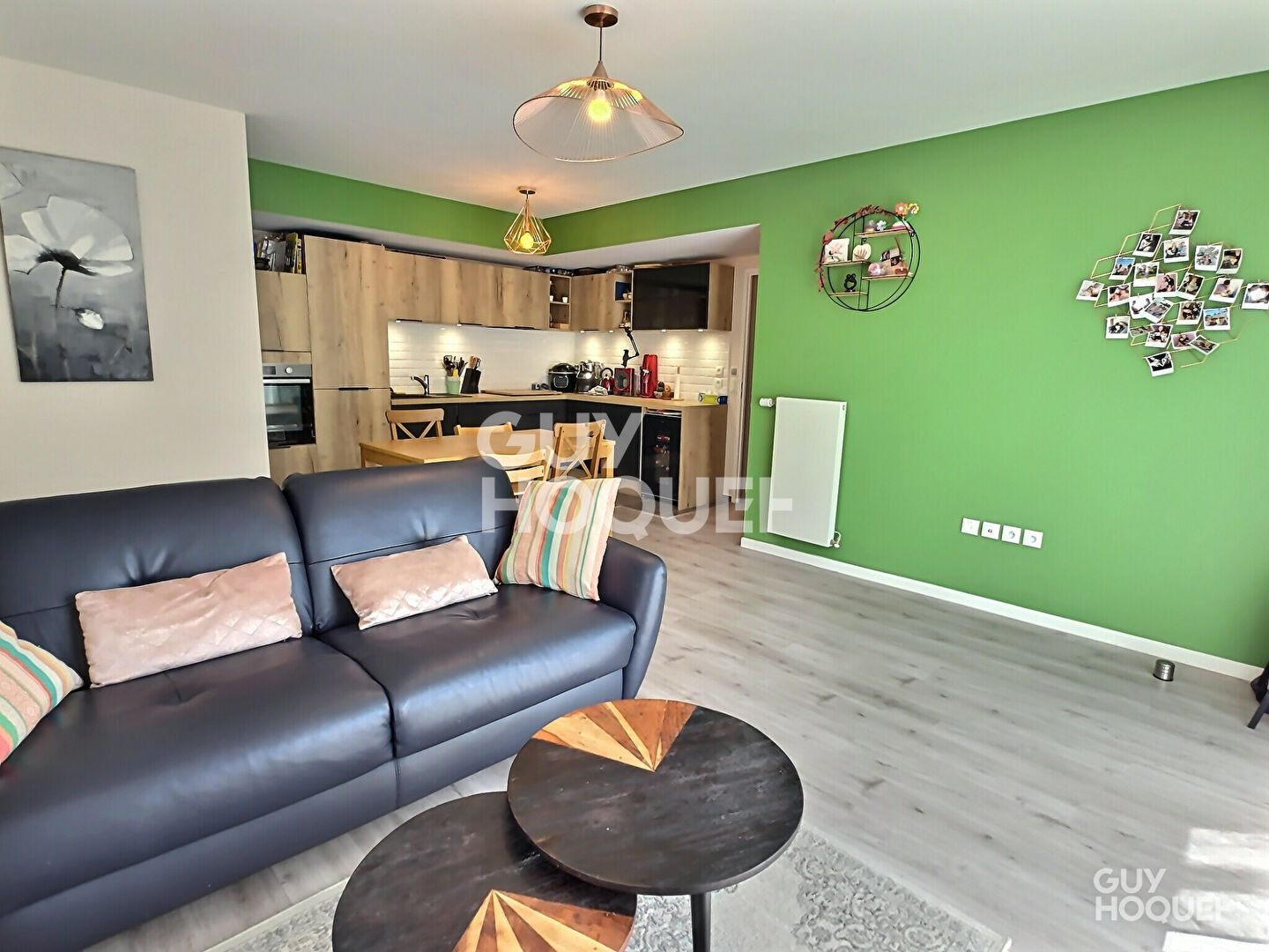 4 PIÈCES HAUT DE GAMME AVEC BALCONS & PARKING