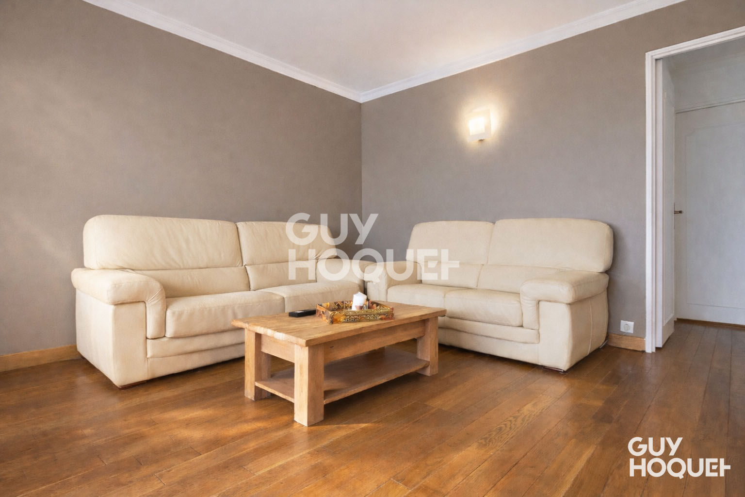 4 PIÈCES LUMINEUX AU COEUR DE LA RÉSIDENCE DU LAC + BALCON