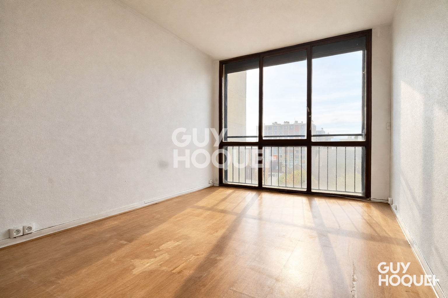 3 PIÈCES À FORT POTENTIEL À RÉNOVER