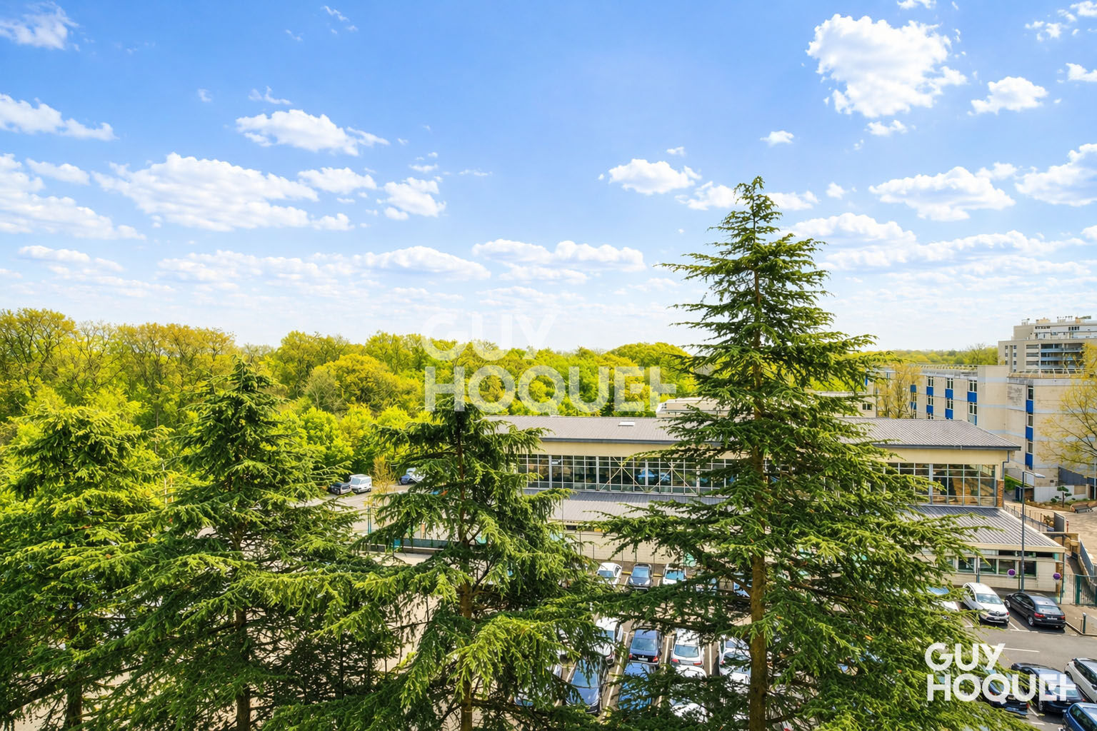 4 PIÈCES de 65m² - VUE DÉGAGÉE SUR FORÊT - LOGGIA -