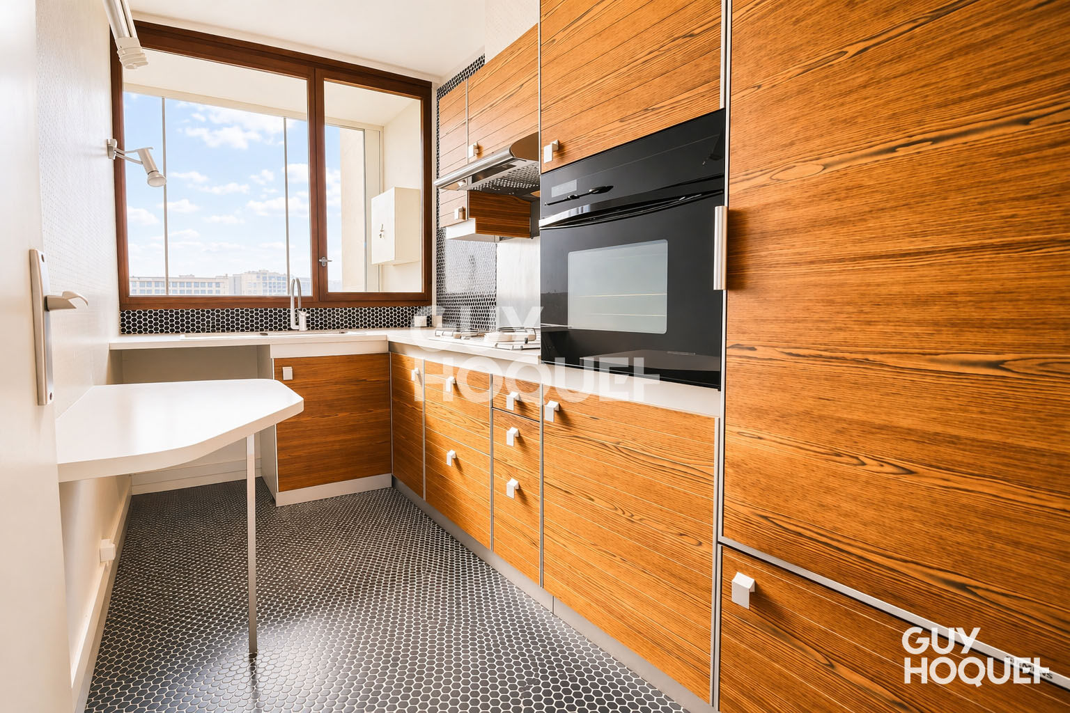 4 PIÈCES de 65m² - VUE DÉGAGÉE SUR FORÊT - LOGGIA -