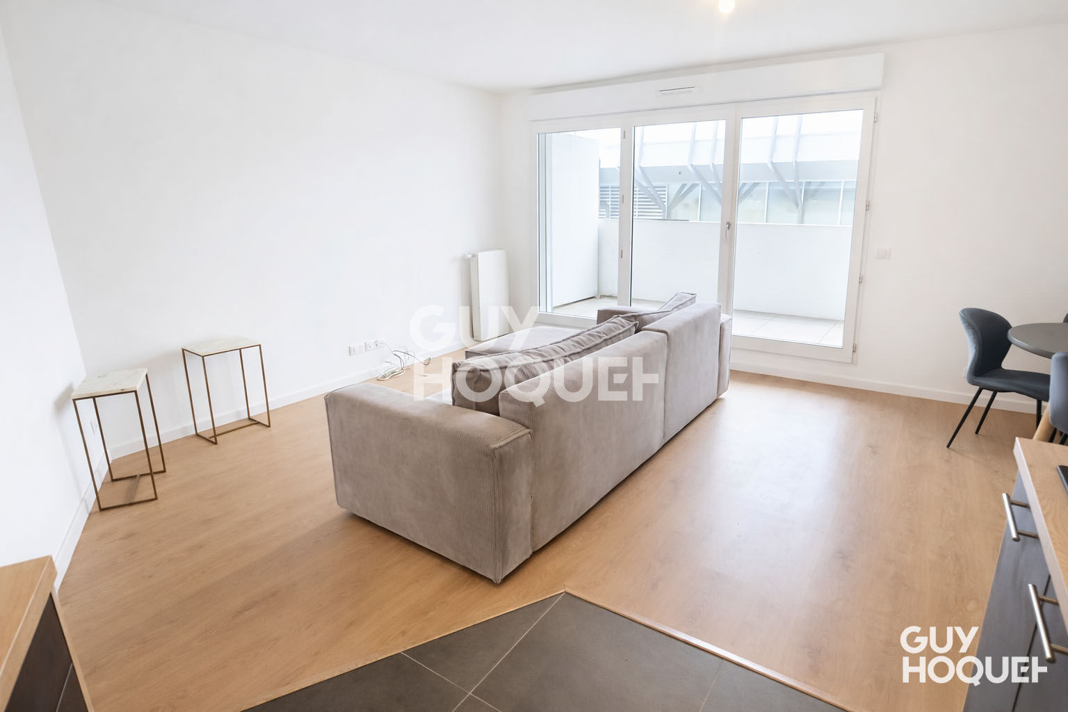 2 PIÈCES DE STANDING + TERRASSE + PARKING