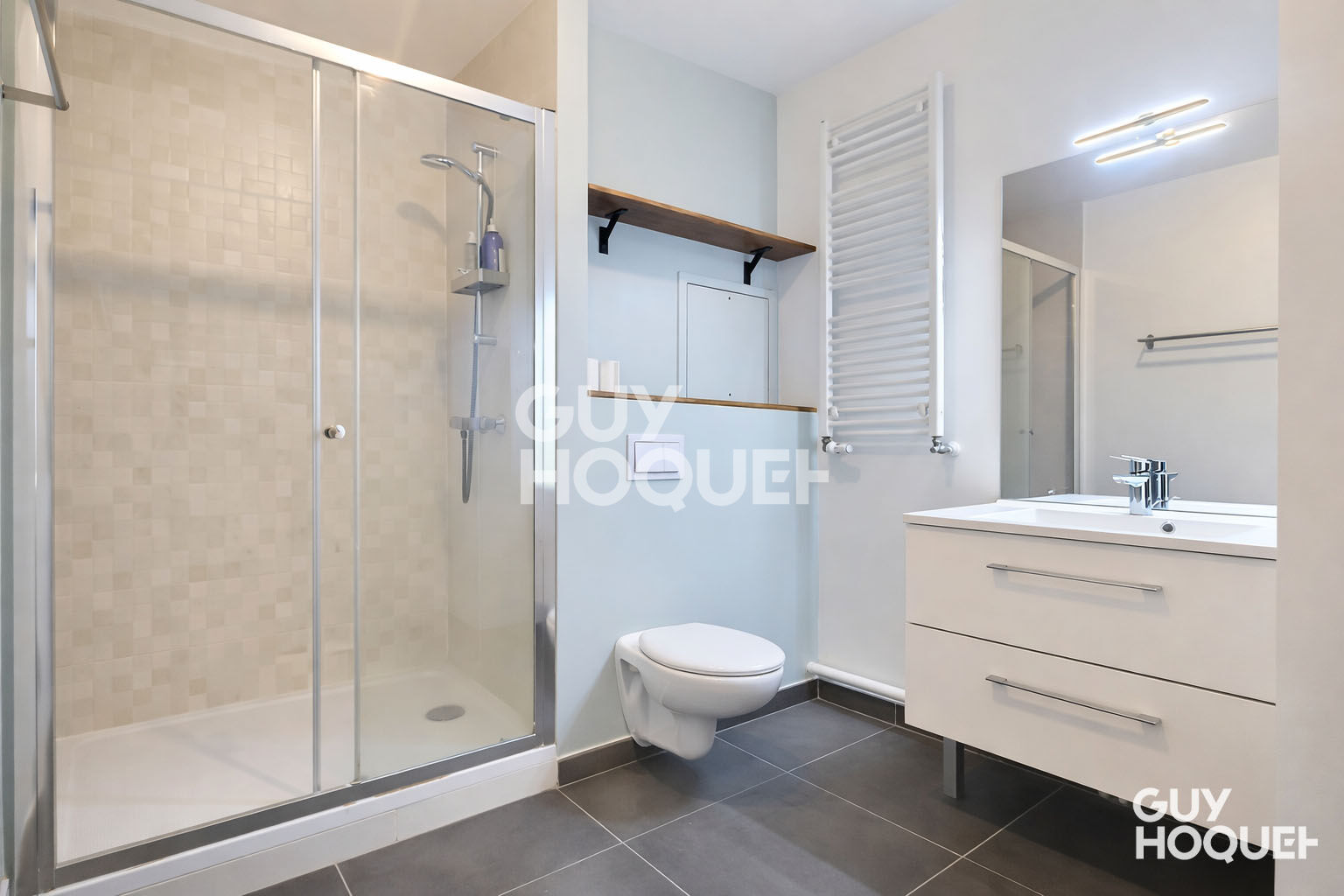 2 PIÈCES DE STANDING + TERRASSE + PARKING