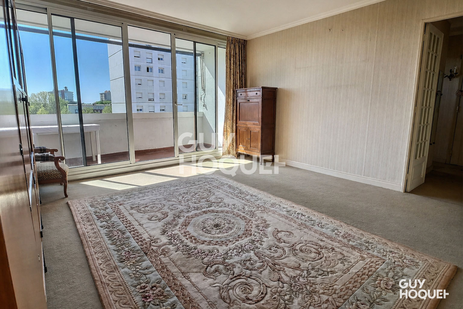 4 PIÈCES TRAVERSANT AVEC BALCON PLEIN SUD