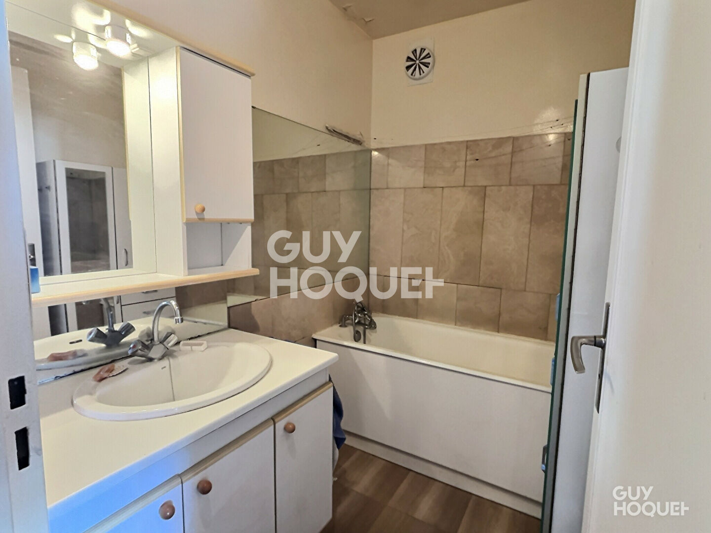 4 PIÈCES + BALCON + PLACE DE PARKING