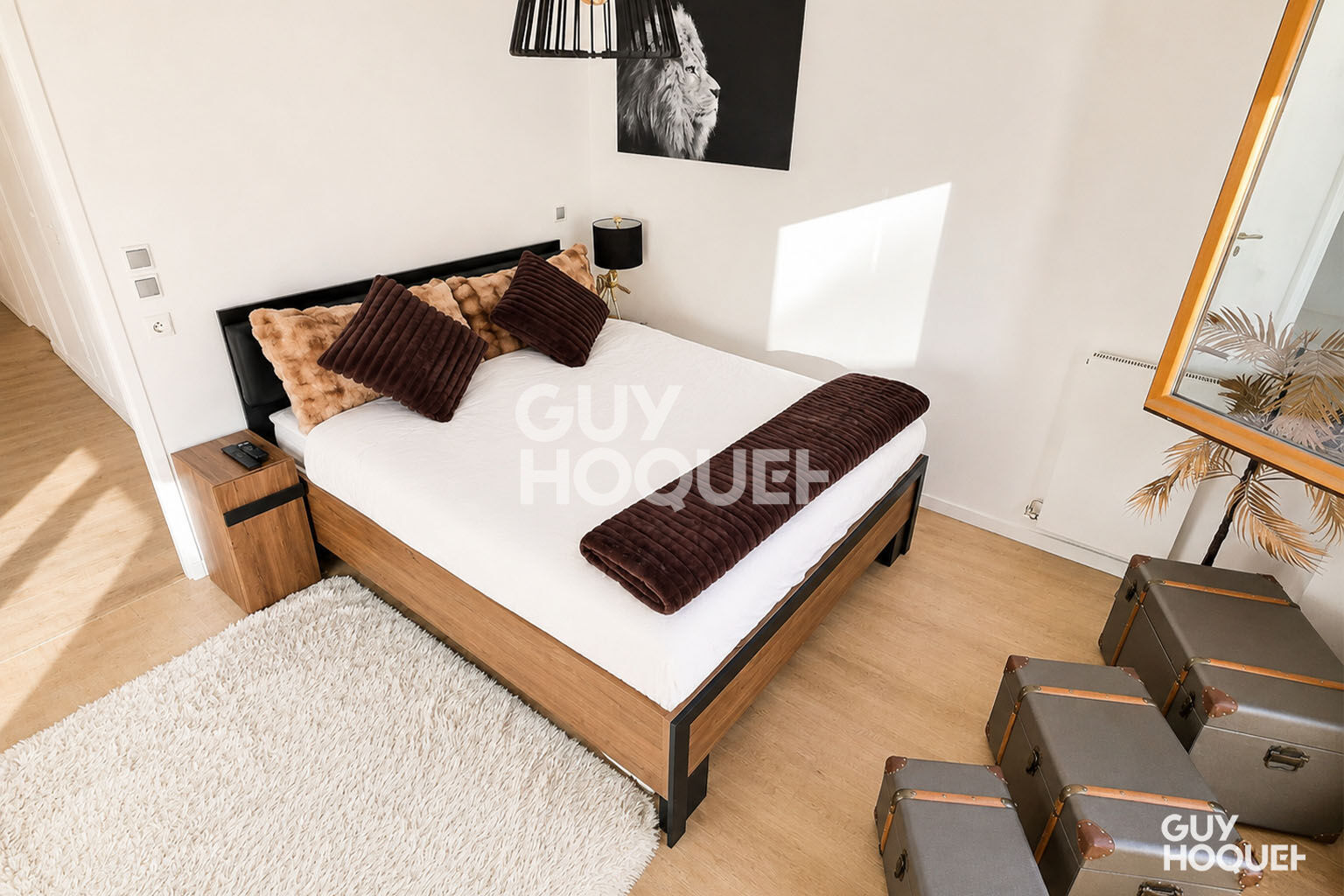 TRÈS BEAU 4 PIÈCES + GRAND BALCON + PARKING