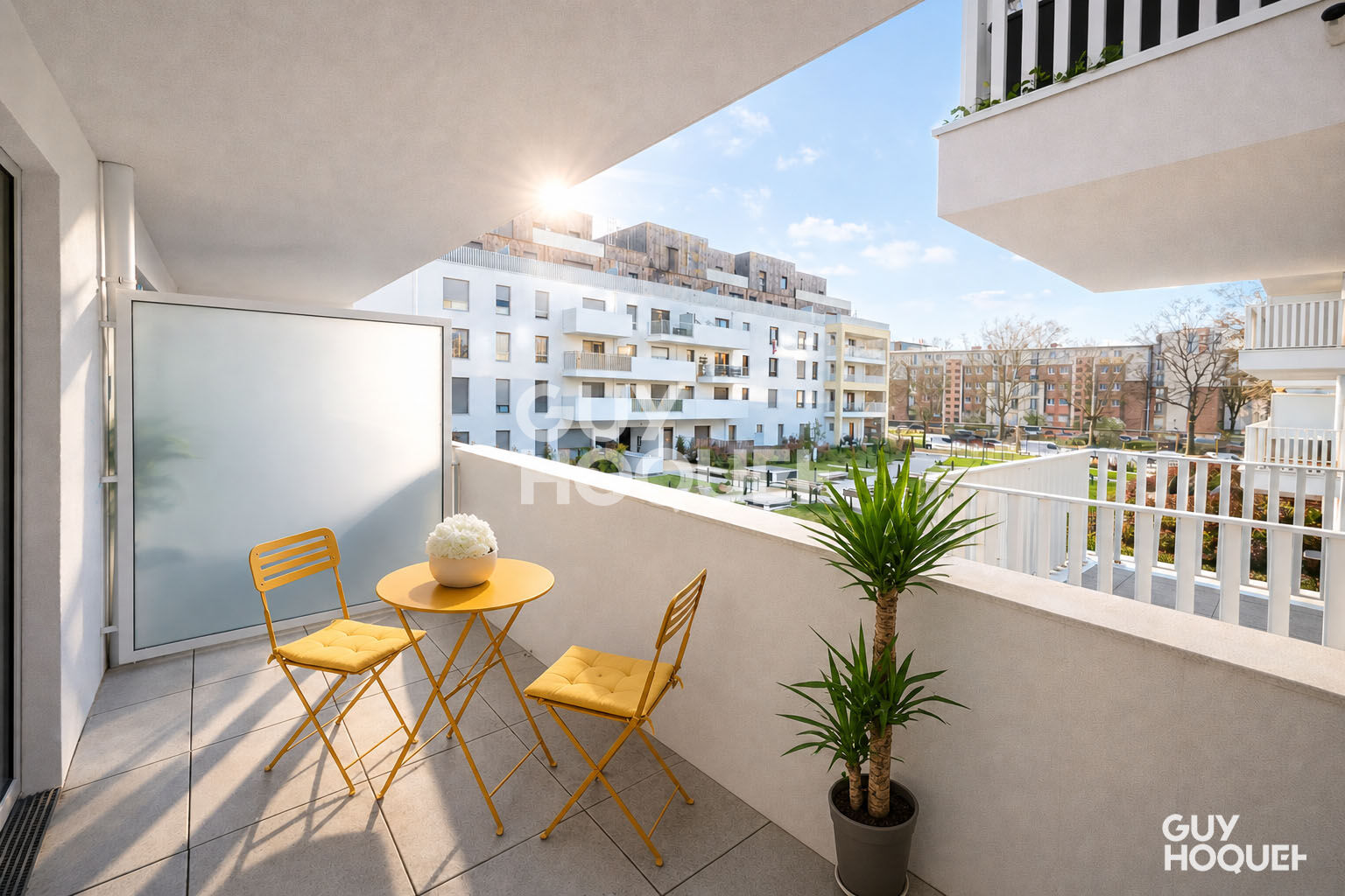 2 PIÈCES PLEIN SUD - TERRASSE ET PARKING