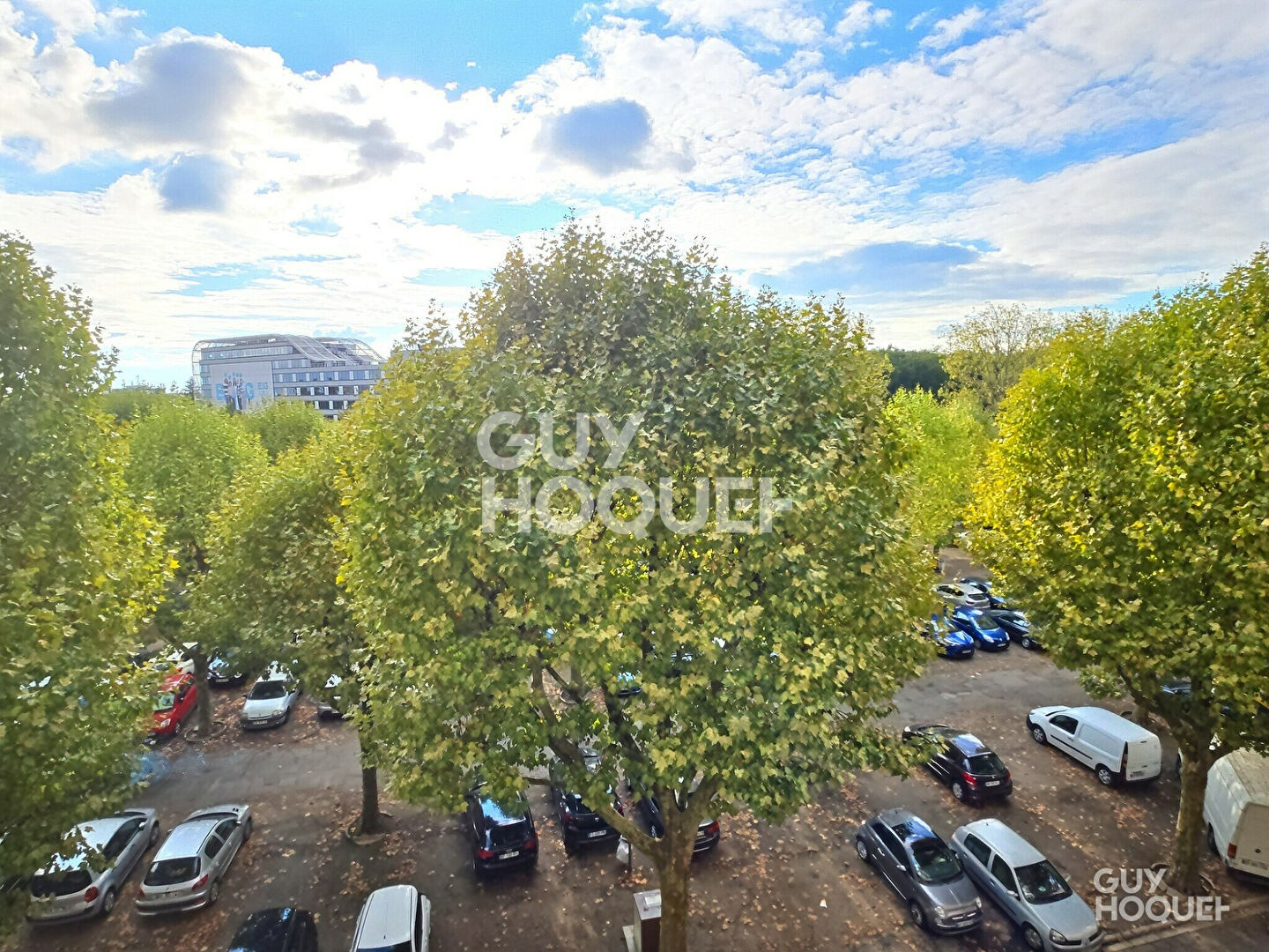 A LOUER CHARMANT 3 PIECES 56M² TRAVERSANT