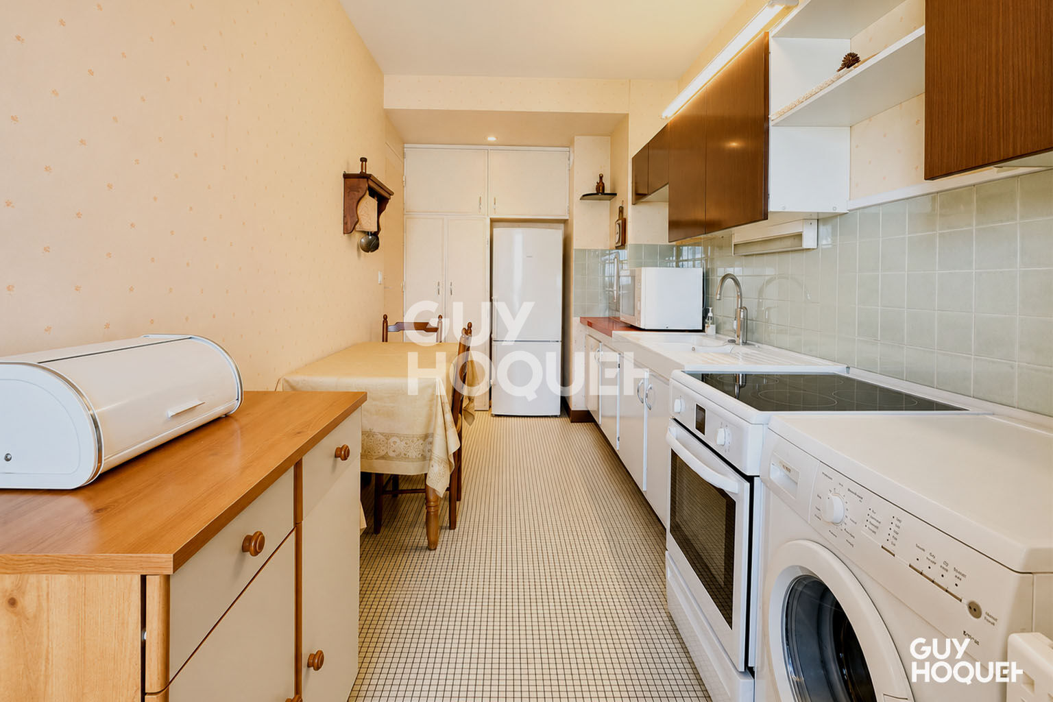 3/4 PIÈCES 72 m² TRAVERSANT AVEC BALCON