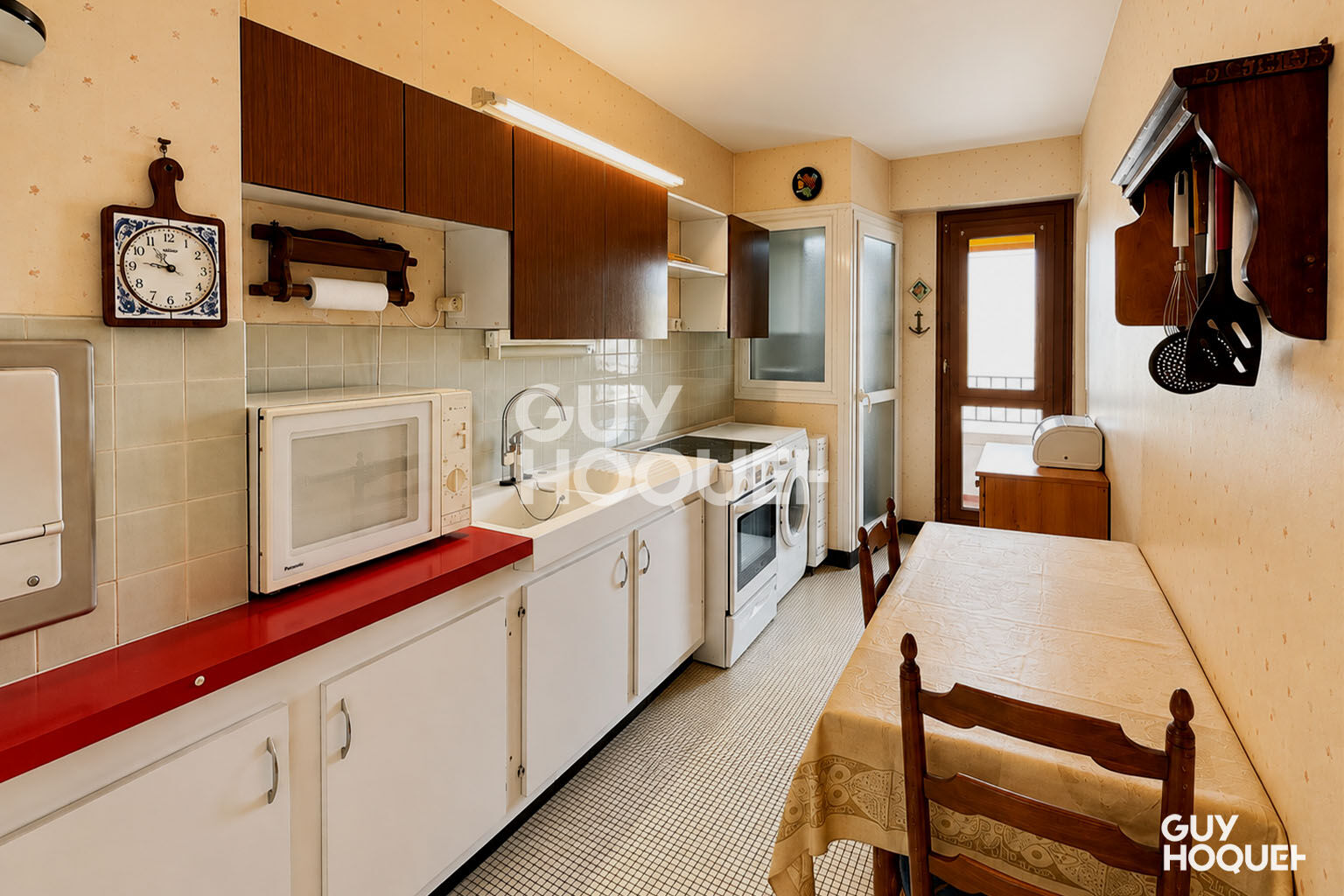 3/4 PIÈCES 72 m² TRAVERSANT AVEC BALCON