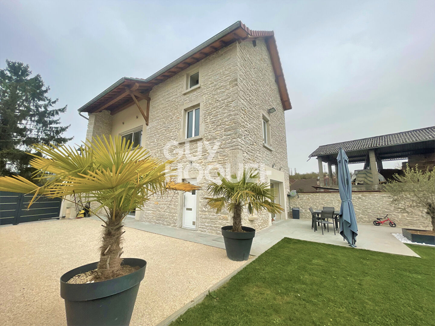 Maison Charette 5 pièces 185 m2 - Terrain 278 m2