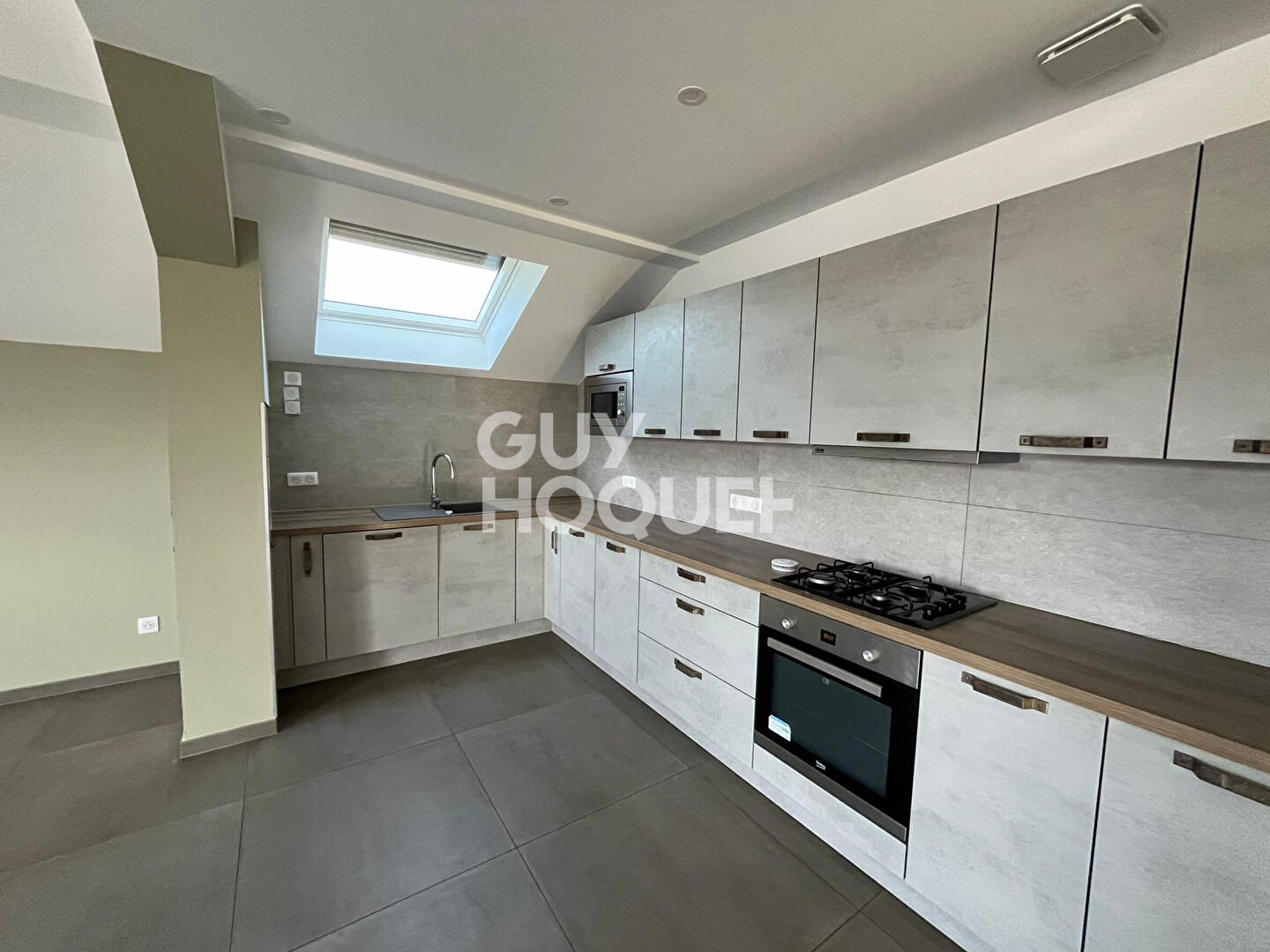 Appartement Aix Les Bains T3 bis de 93 m2