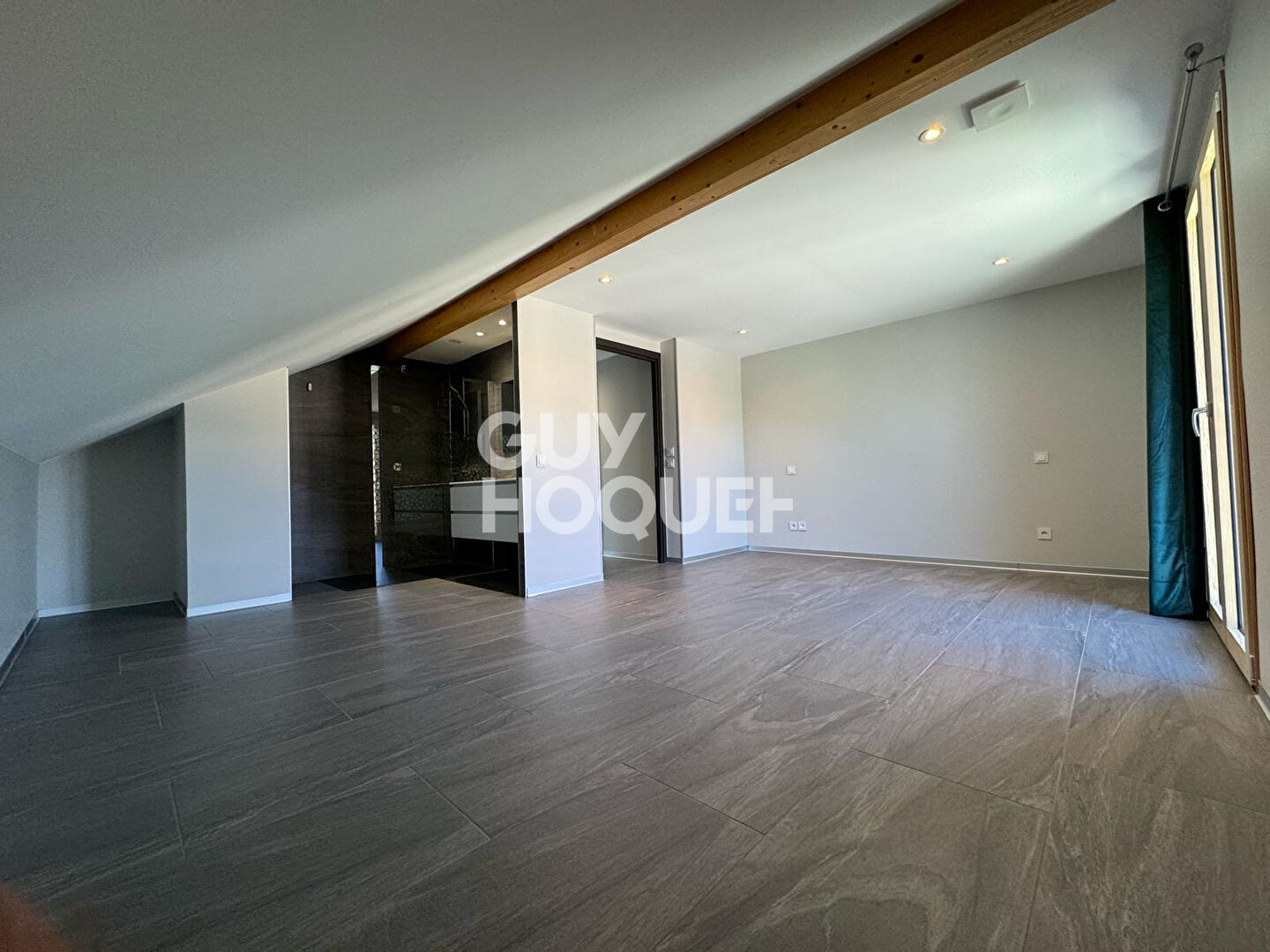 Appartement Entrelacs 2 pièce(s) 74.14 m2