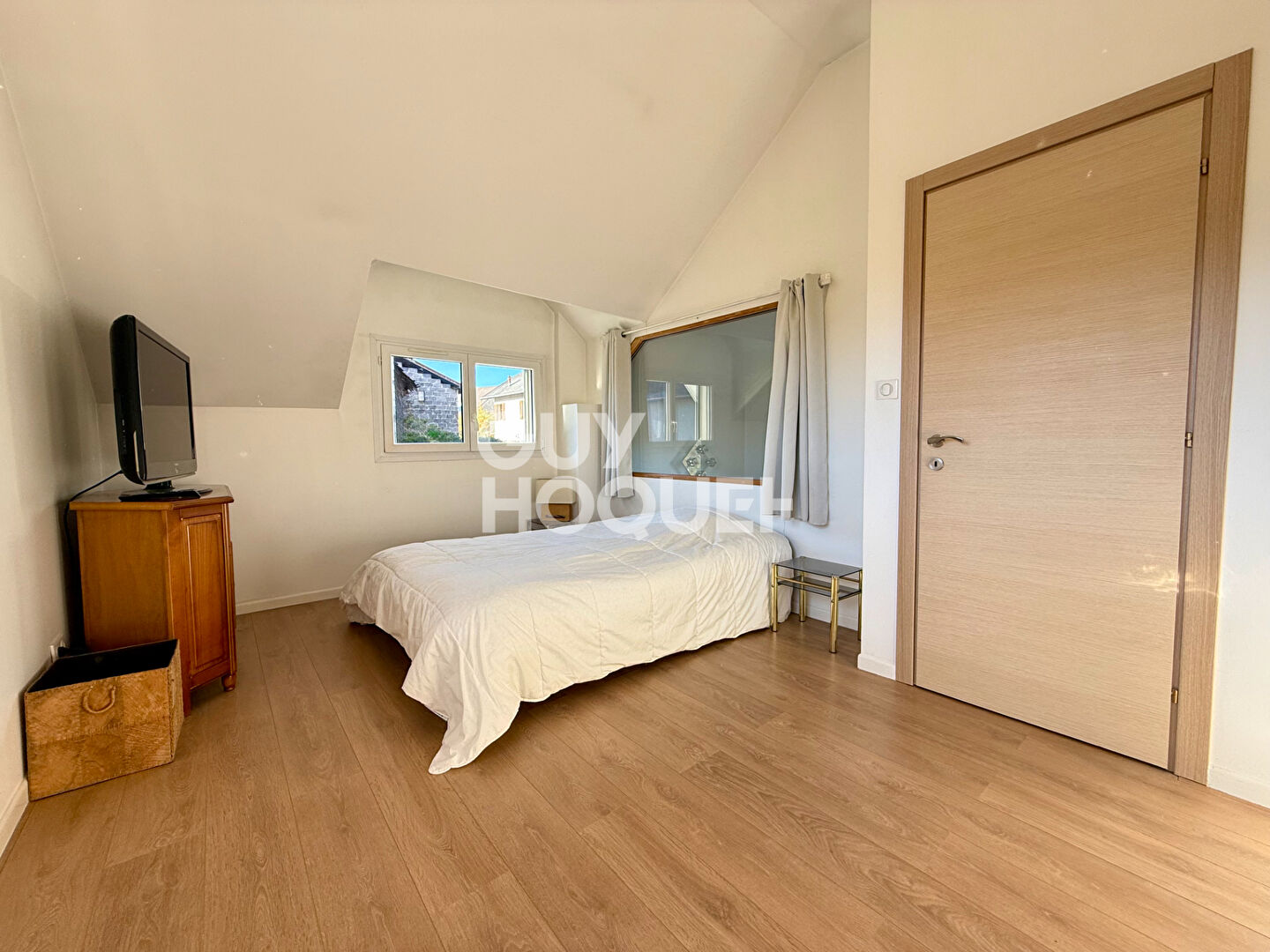 Maison Tresserve 5 pièce(s) 195 m2