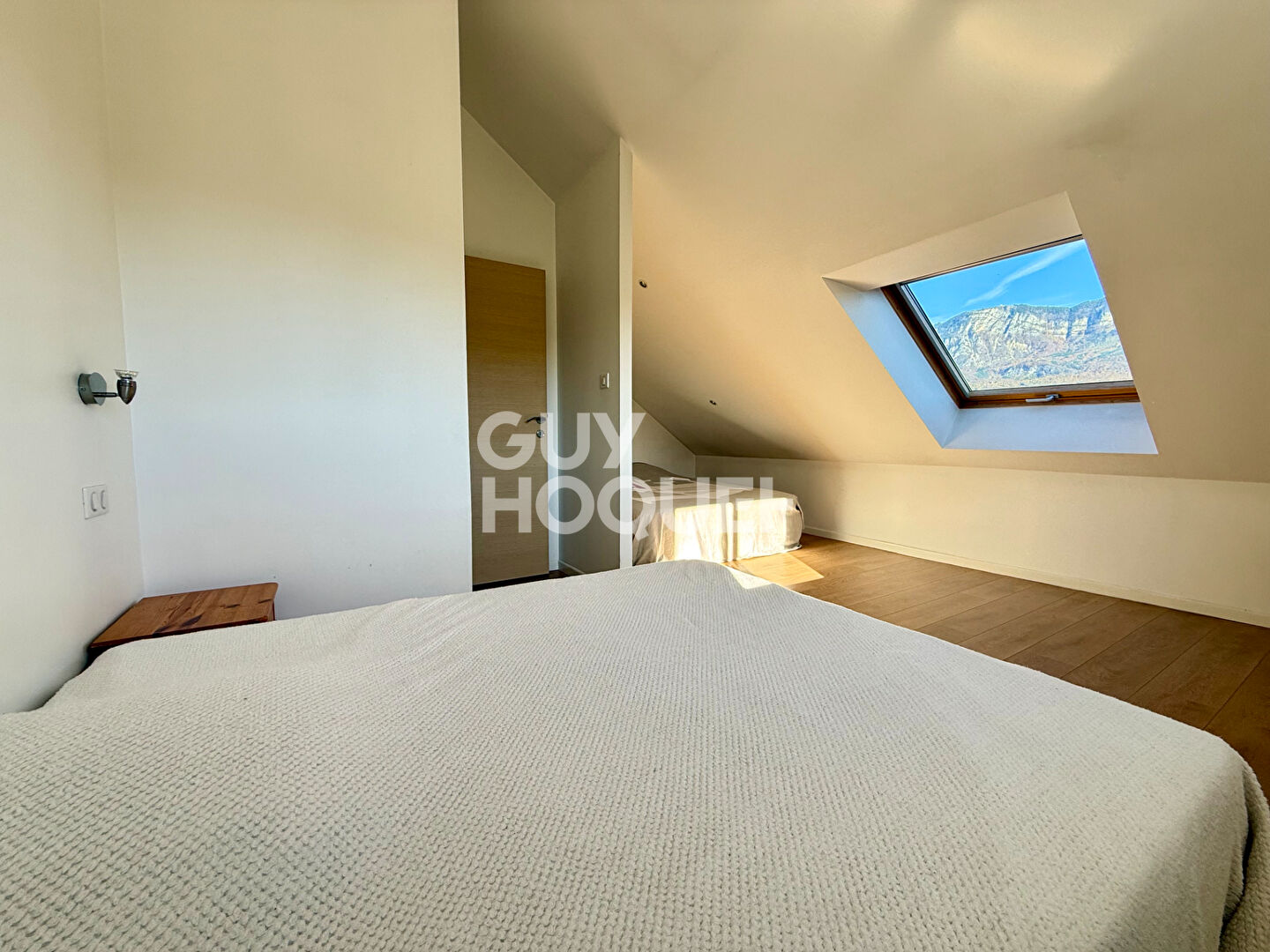 Maison Tresserve 5 pièce(s) 195 m2